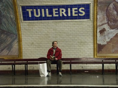 steve_buscemi_as_a_tourist_in_joel___ethan_coen_s__tuileries__segment_of_the_movie_paris__je_t_aime